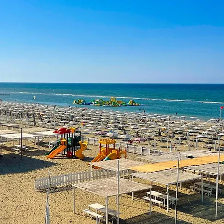 Ninfea Seaview - Elegant, Bright And Spacious, Steps From The Sea & Station נטונו